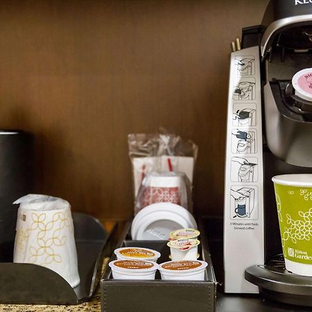 Hilton Garden Inn Secaucus/Meadowlands Екстериор снимка