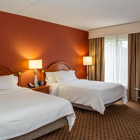 Hilton Garden Inn Secaucus/Meadowlands Екстериор снимка