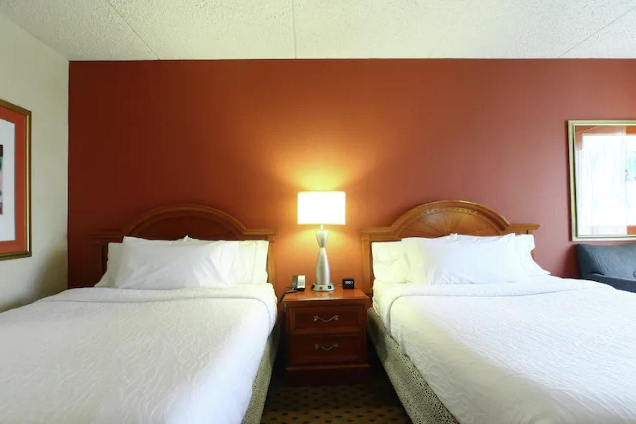 Hilton Garden Inn Secaucus/Meadowlands Екстериор снимка
