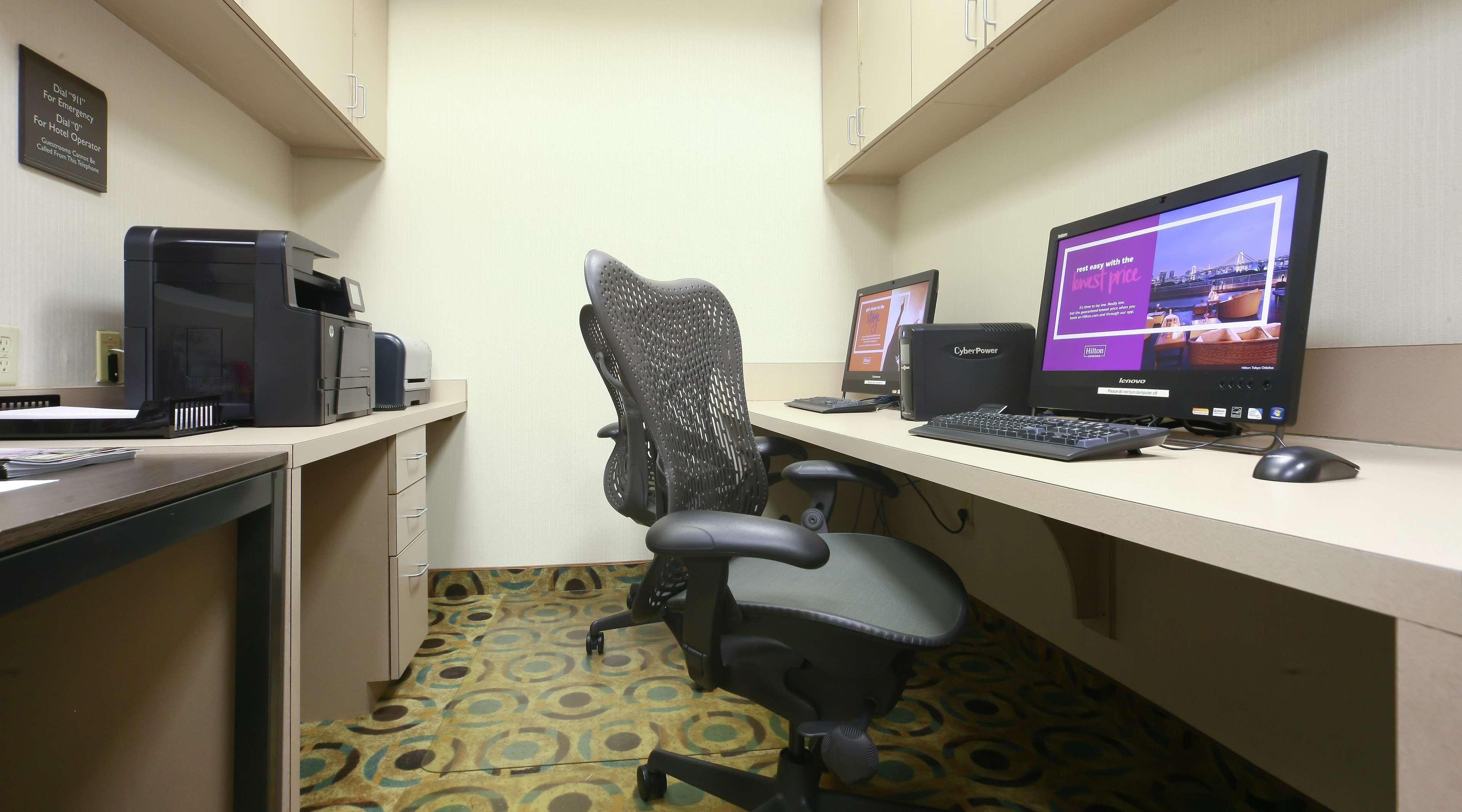 Hilton Garden Inn Secaucus/Meadowlands Екстериор снимка