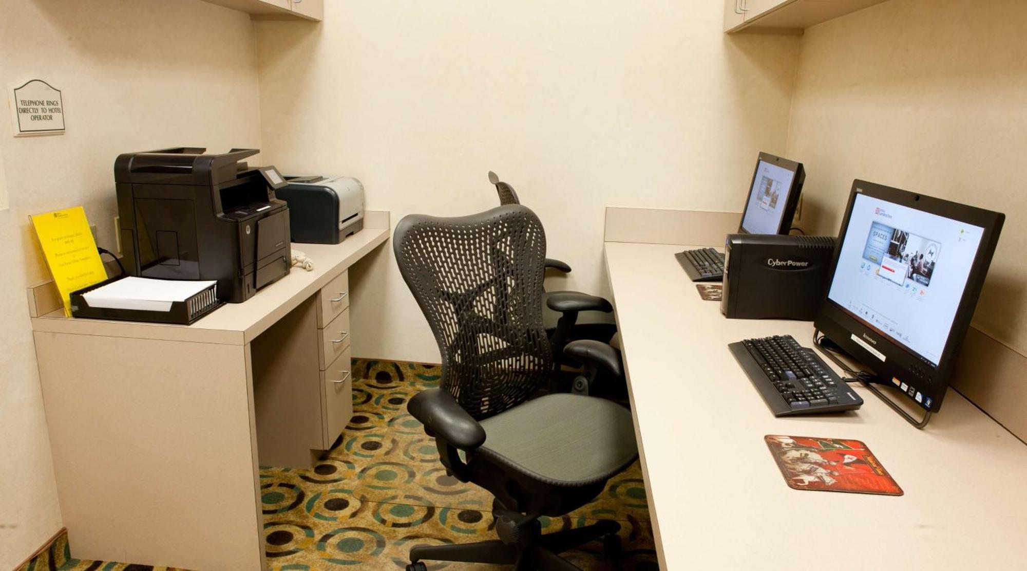 Hilton Garden Inn Secaucus/Meadowlands Екстериор снимка