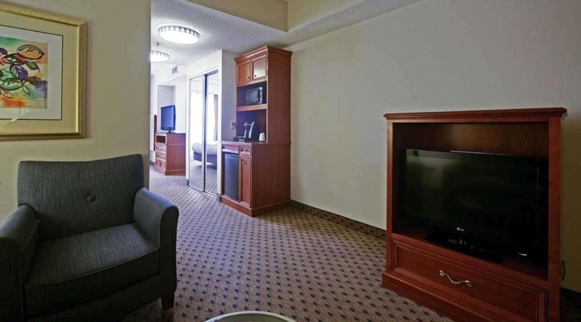 Hilton Garden Inn Secaucus/Meadowlands Екстериор снимка